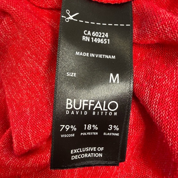 Buffalo David Bitton Heart Print Sweatshirt M Red Lightweight Knit Pullover - Picture 7 of 11